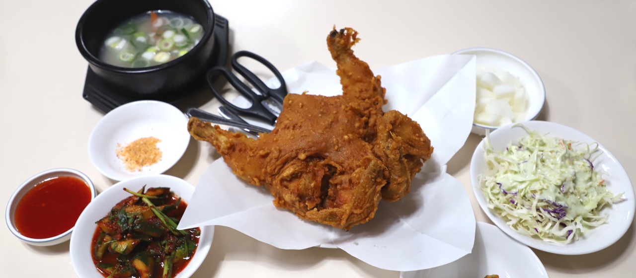 [5:00 P.M] 구드래 맛집길 시골통닭, 국내 통닭 맛집 3대천왕으로 꼽힌 그 옛날 시장 통닭의 맛 image